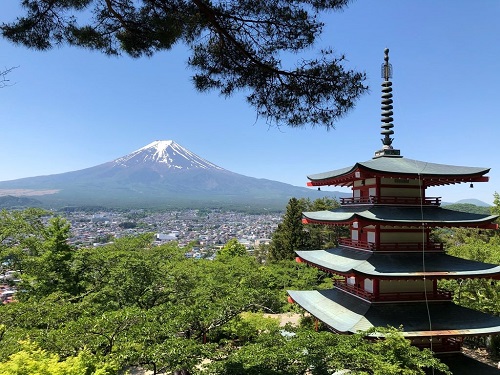 新倉富士淺間神社 