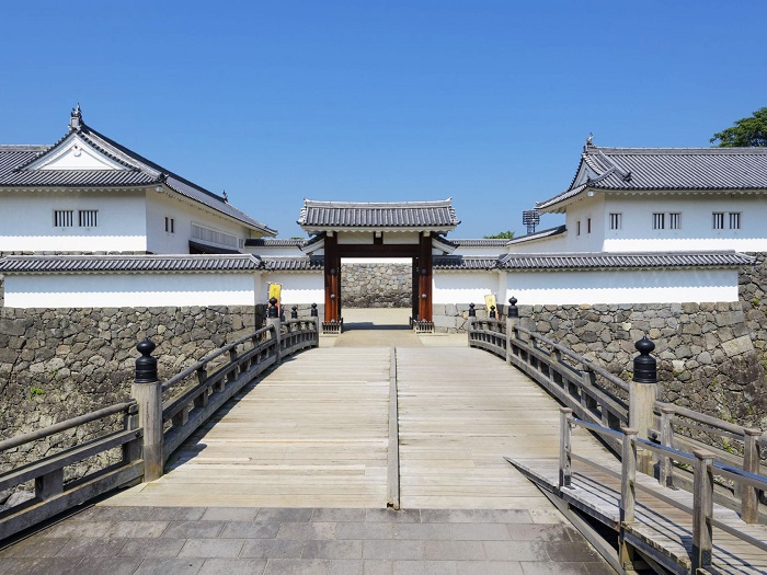 霞城公園