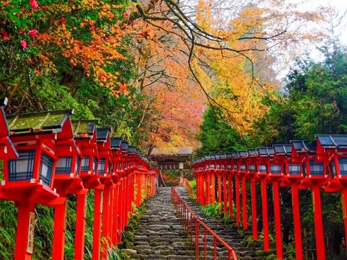 貴船神社