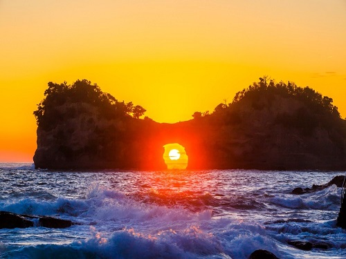 圓月島夕陽