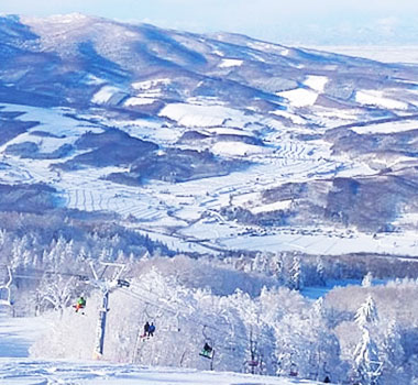 神威LINKS滑雪場