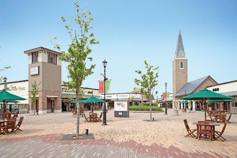 土岐PREMIUM OUTLETS