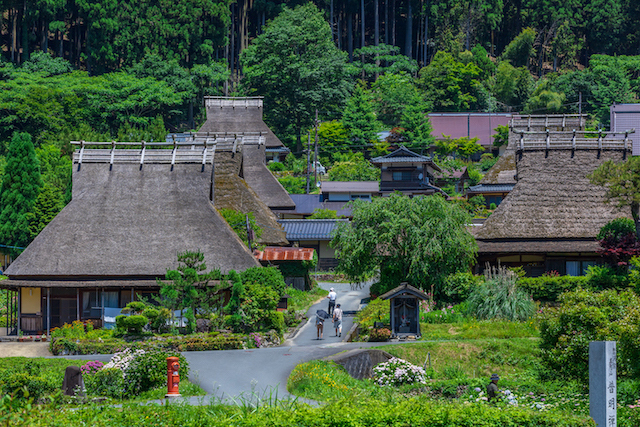 美山茅草屋之里