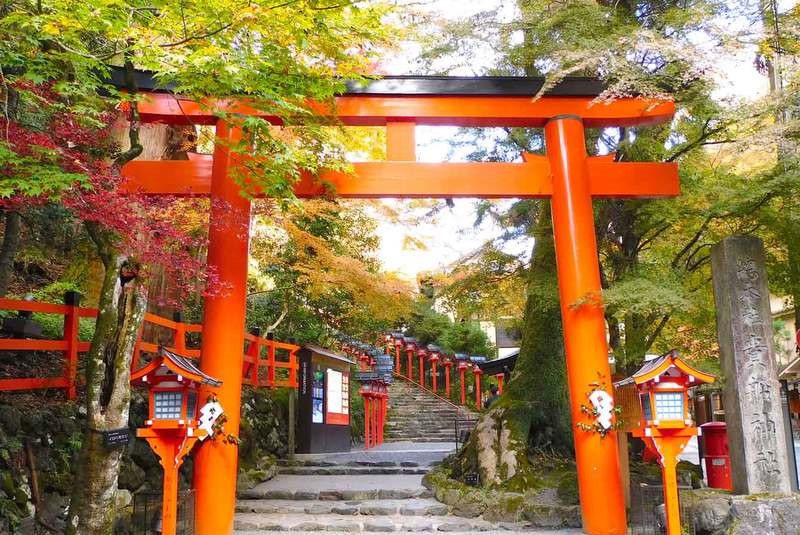 貴船神社