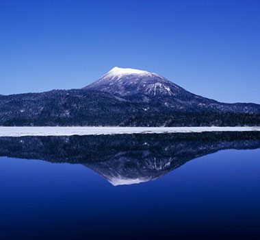 雄阿寒岳