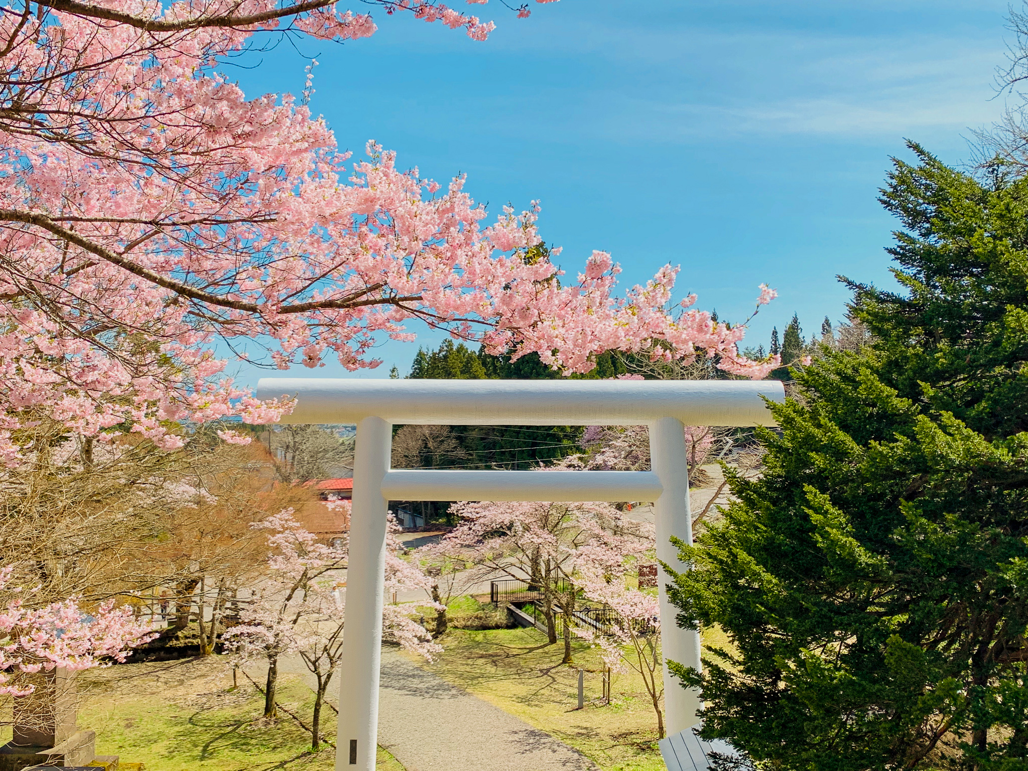 土津神社