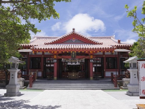 崖上的神社~波上宮